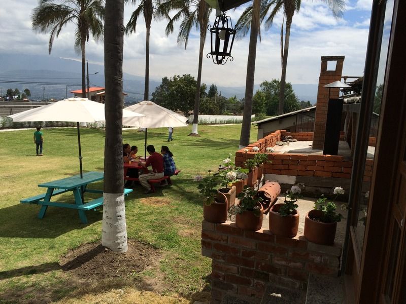 Hosteria Rosa Blanca Puembo Exterior photo